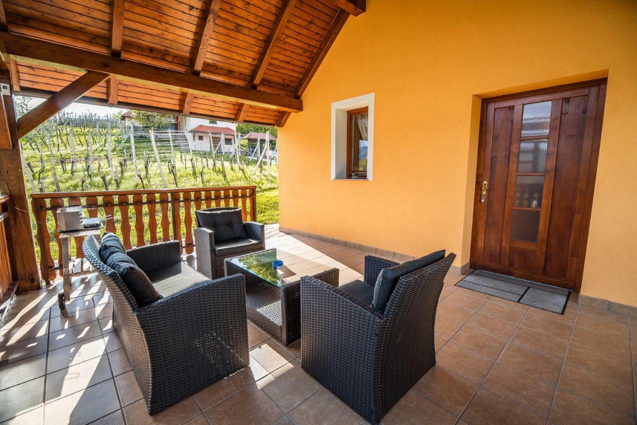 Holiday Home Blue Sky Globocice Bagian luar foto